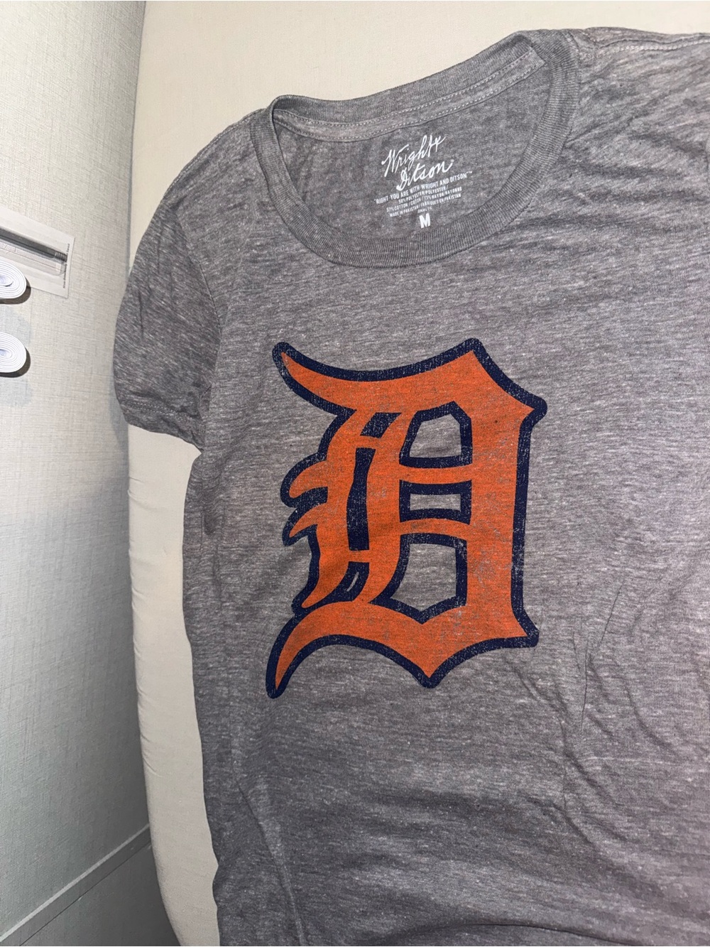 Wright & Ditson Gray Tee with Orange and Navy 'D' Graphic